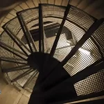 spiral_staircase_descent_gradually_stair_step_spiral_staircase_finish_down_stairs-765536