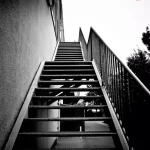 stairs_metal_gradually_stair_step_staircase_iron_metal_steel_grid_dark-713358